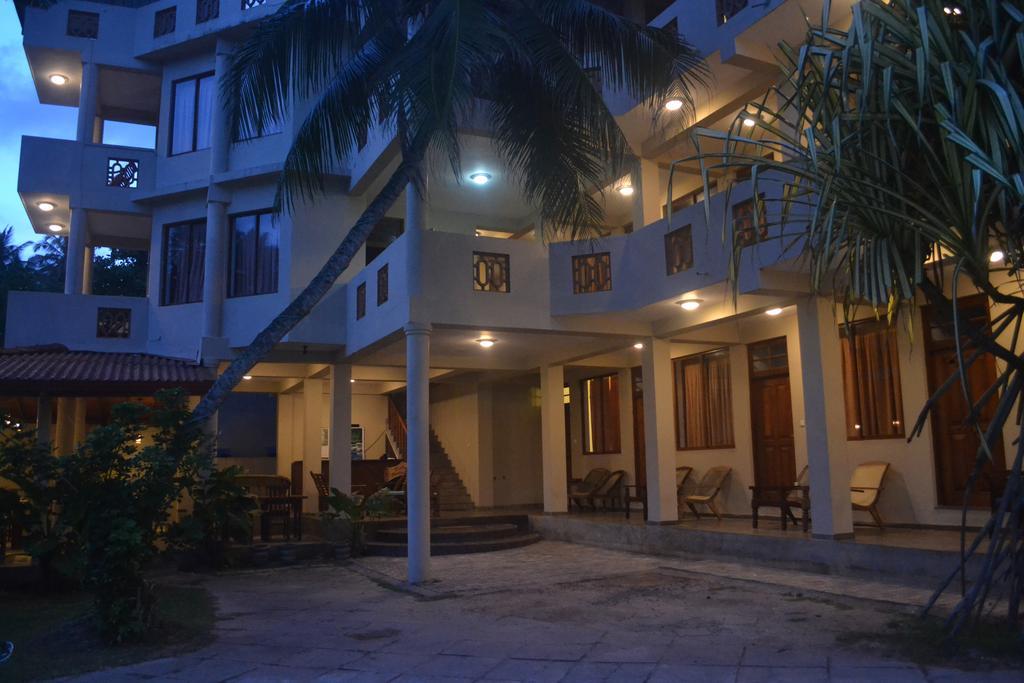 ماتارا Surf Lanka Hotel المظهر الخارجي الصورة
