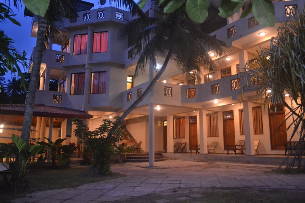 ماتارا Surf Lanka Hotel المظهر الخارجي الصورة