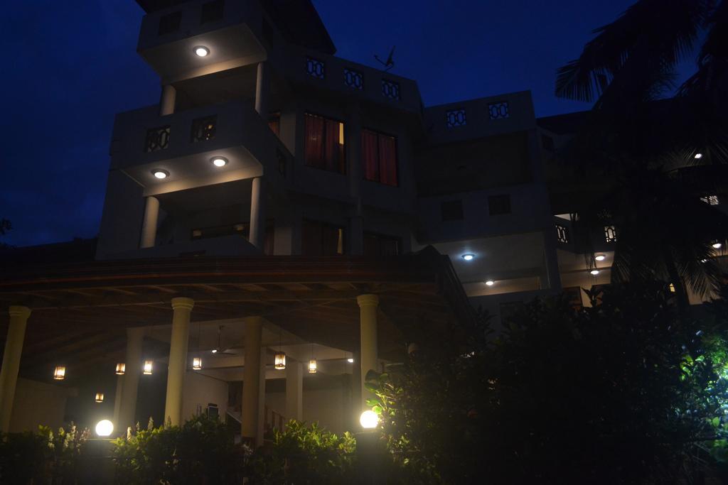 ماتارا Surf Lanka Hotel المظهر الخارجي الصورة